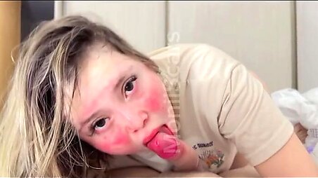 I banged a tight vagina of my stepsister when nobody at home